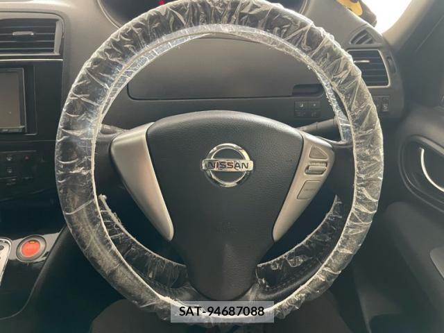 Nissan SERENA 2012-02 7329975-18