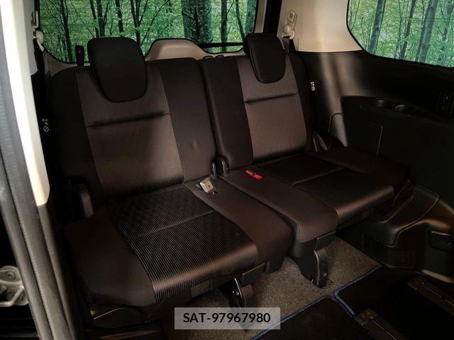 Nissan SERENA 2019-08 7329960-16