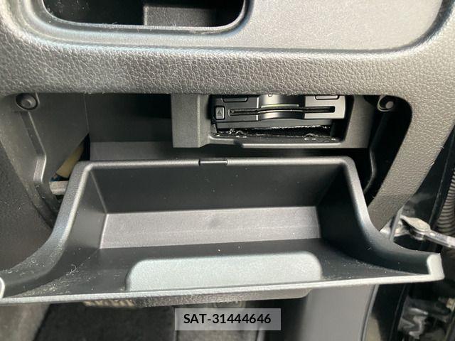 Nissan SERENA 2011-01 7329963-6