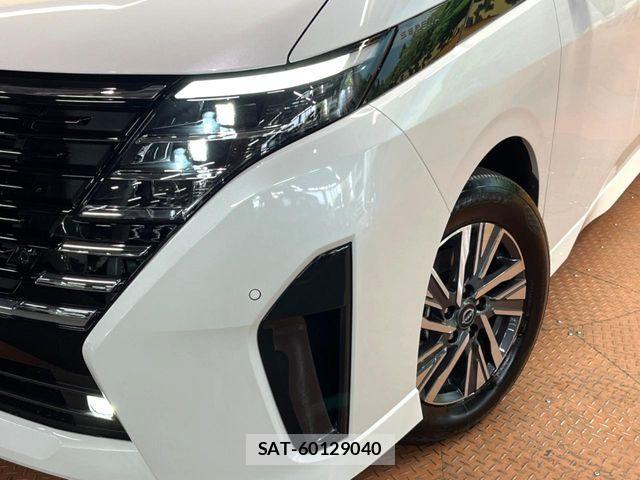 Nissan SERENA 2025-12 7329923-13
