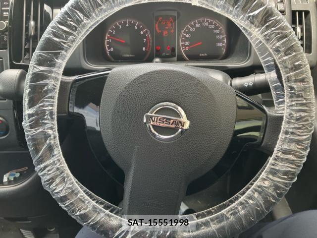 Nissan SERENA 2009-12 7329971-19