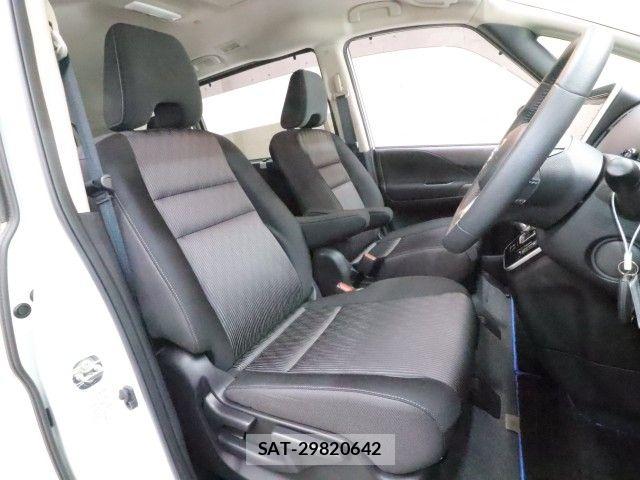 Nissan SERENA 2021-10 7329942-3