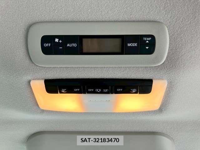 Nissan SERENA 2019-10 7329955-10