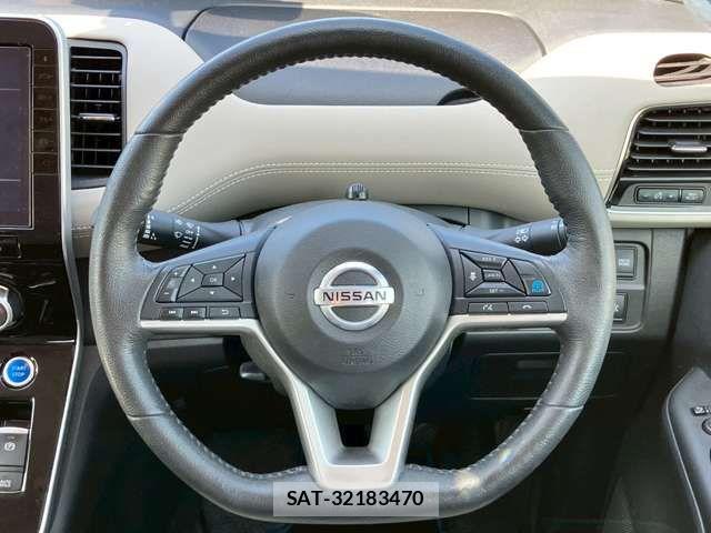 Nissan SERENA 2019-10 7329955-14