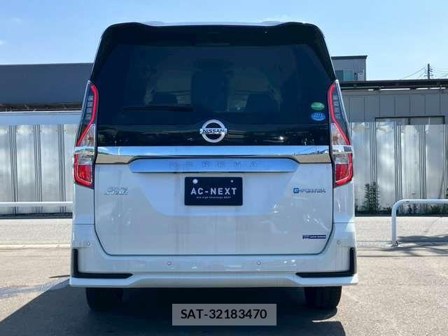 Nissan SERENA 2019-10 7329955-18
