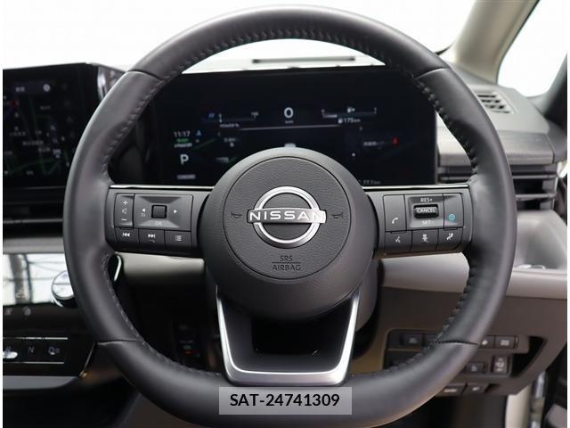 Nissan SERENA 2023-08 7329924-13