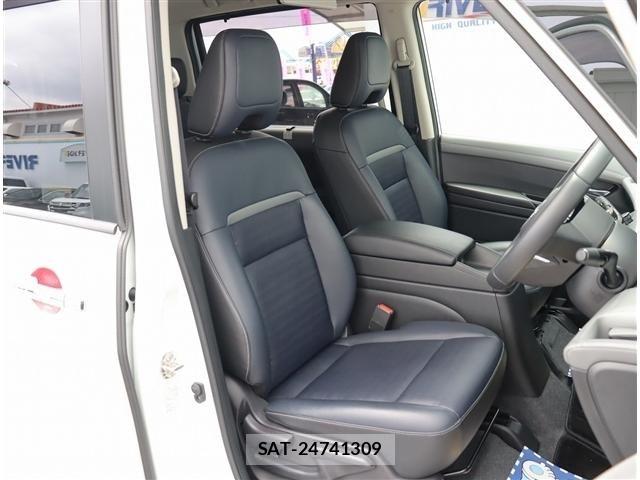 Nissan SERENA 2023-08 7329924-15