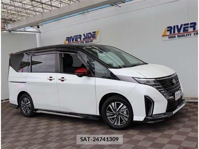 Nissan SERENA 2023-08 7329924-23