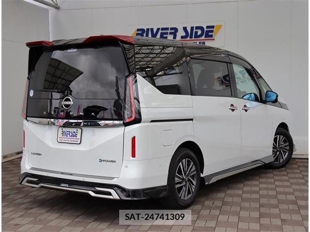 Nissan SERENA 2023-08 7329924-5