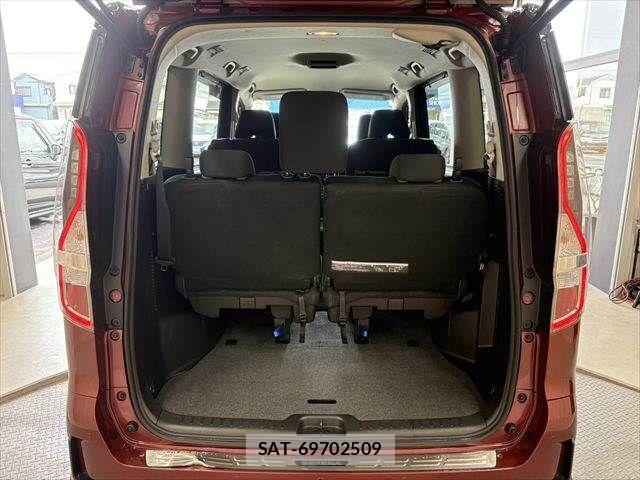Nissan SERENA 2020-10 7329957-9