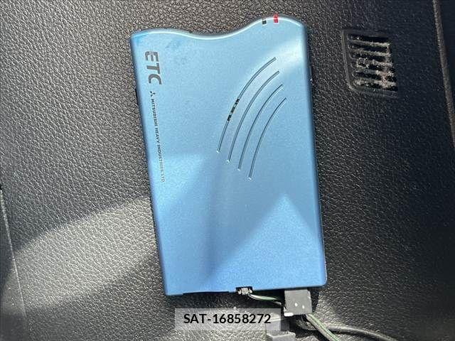 Nissan SERENA 2009-09 7329969-6