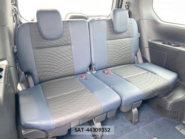 Nissan SERENA 2020-10 7329949-11