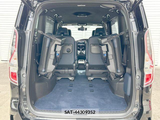 Nissan SERENA 2020-10 7329949-12