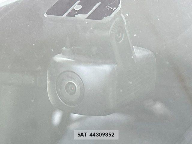 Nissan SERENA 2020-10 7329949-8