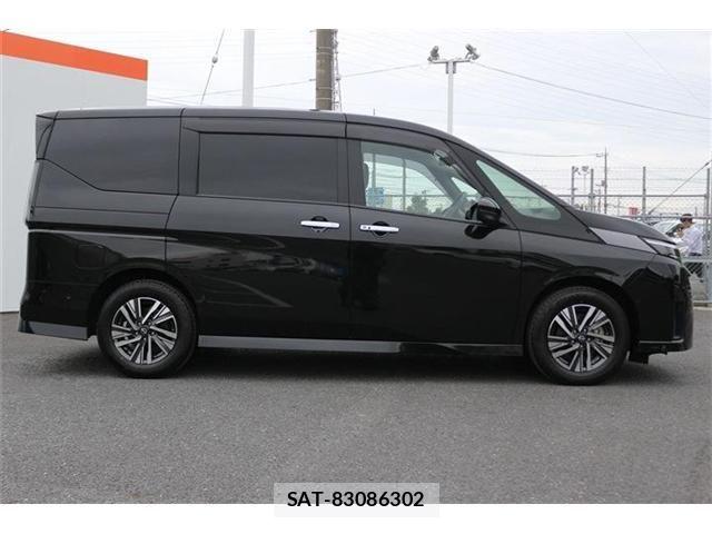 Nissan SERENA 2023-10 7329935-3