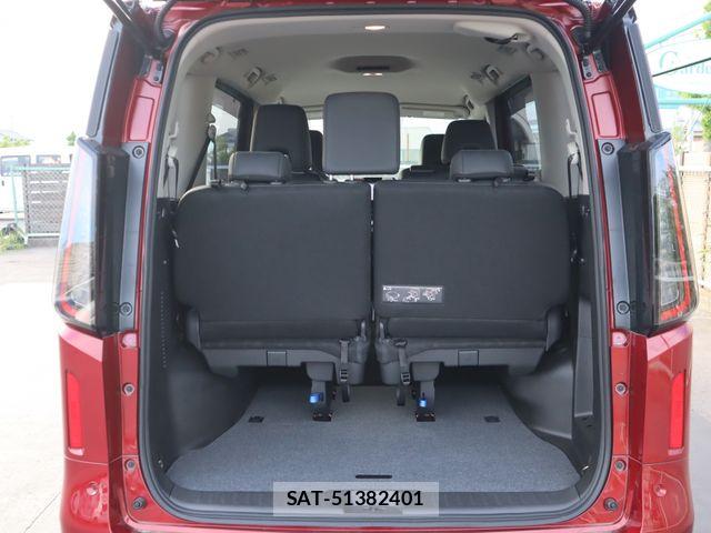 Nissan SERENA 2024-01 7329932-8