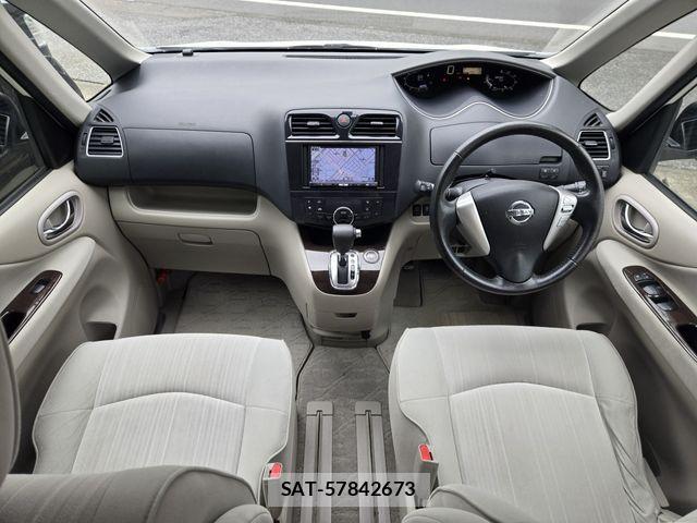 Nissan SERENA 2011-08 7329964-14