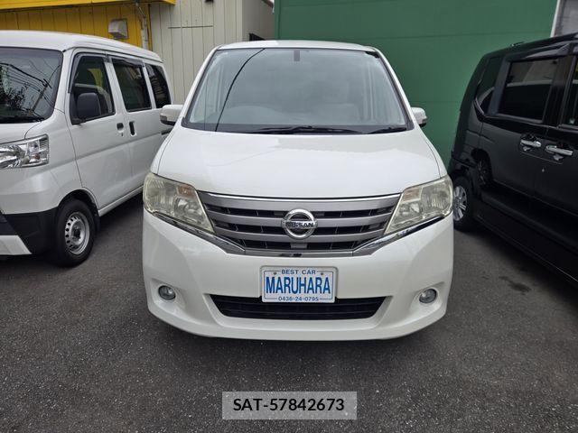 Nissan SERENA 2011-08 7329964-1
