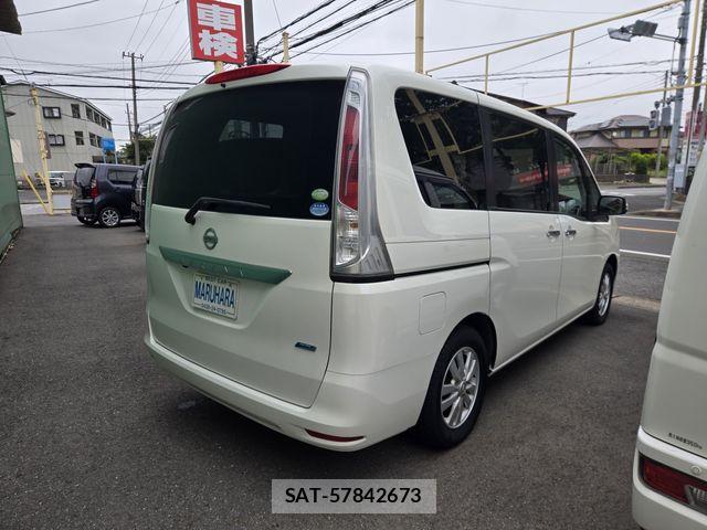 Nissan SERENA 2011-08 7329964-3