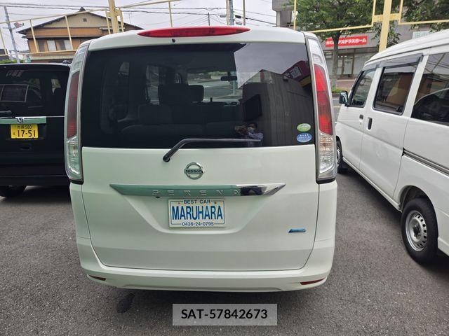 Nissan SERENA 2011-08 7329964-4