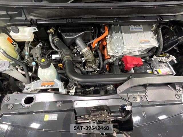 Nissan SERENA 2021-10 7359736-18
