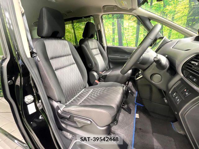 Nissan SERENA 2021-10 7359736-7