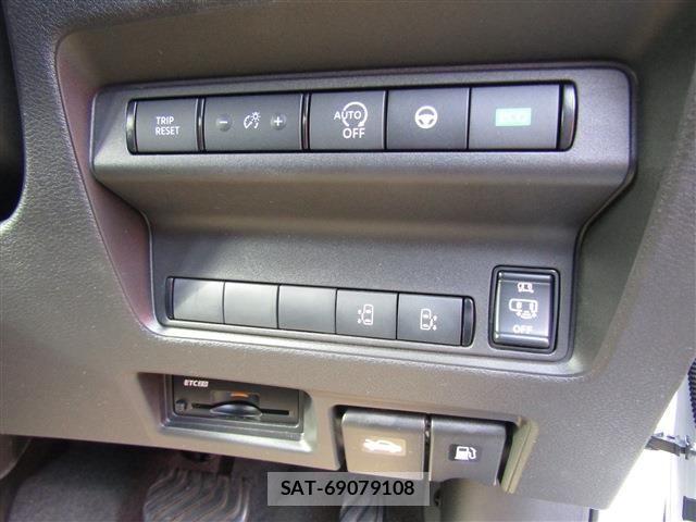 Nissan SERENA 2024-04 7359716-15