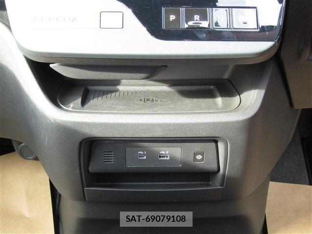 Nissan SERENA 2024-04 7359716-16