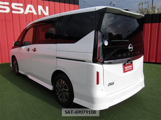 Nissan SERENA 2024-04 7359716-1