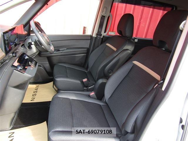Nissan SERENA 2024-04 7359716-27