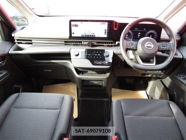 Nissan SERENA 2024-04 7359716-2