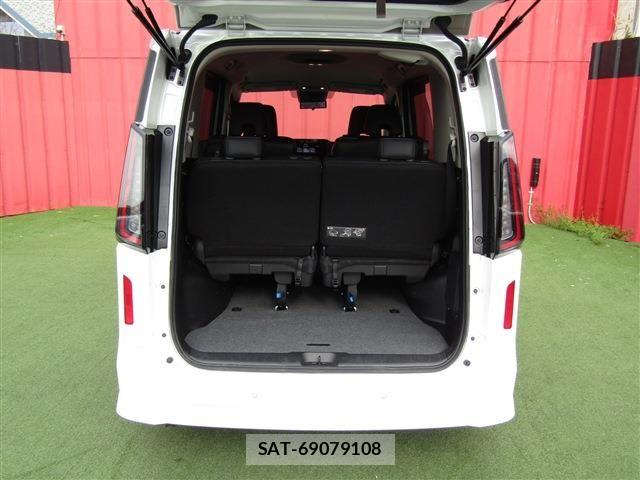 Nissan SERENA 2024-04 7359716-7