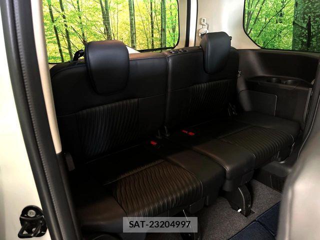 Nissan SERENA 2023-04 7359714-16
