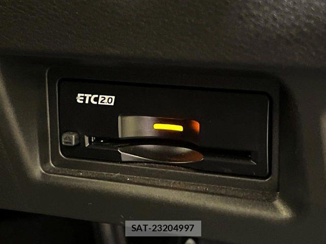 Nissan SERENA 2023-04 7359714-7