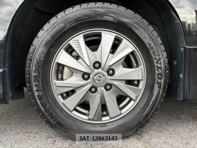 Nissan SERENA 2018-06 7359754-28