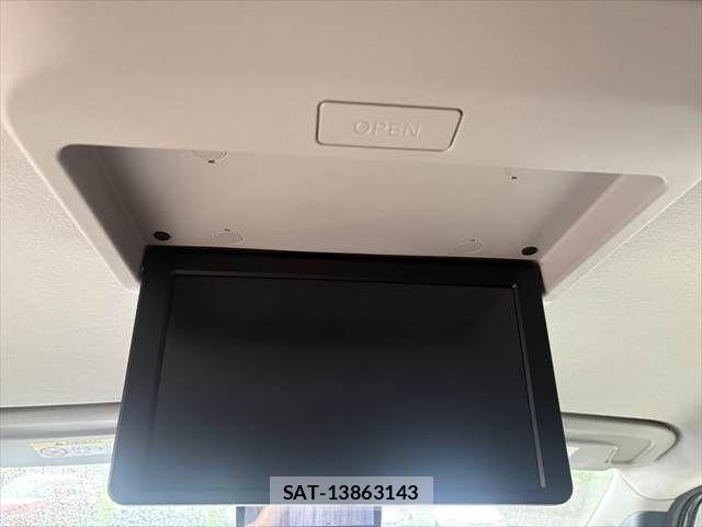 Nissan SERENA 2018-06 7359754-3