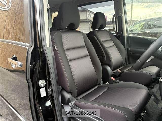 Nissan SERENA 2018-06 7359754-8