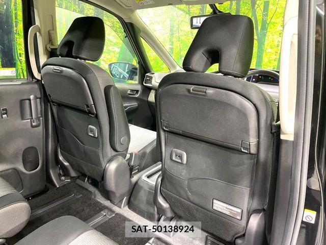 Nissan SERENA 2021-07 7359738-16
