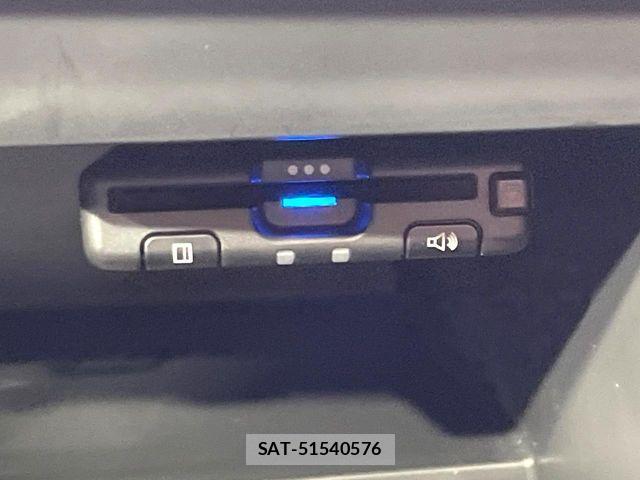 Nissan SERENA 2021-08 7359733-4