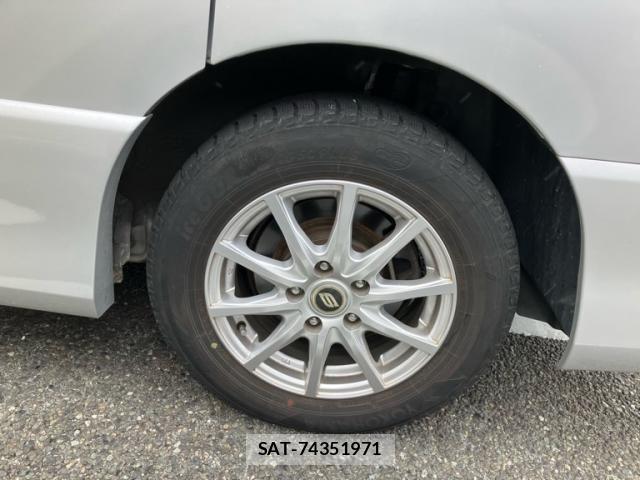 Nissan SERENA 2011-09 7359758-10