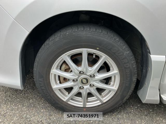 Nissan SERENA 2011-09 7359758-11