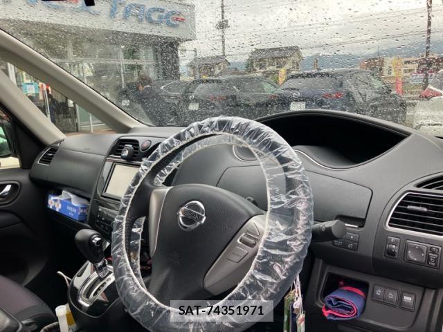 Nissan SERENA 2011-09 7359758-13