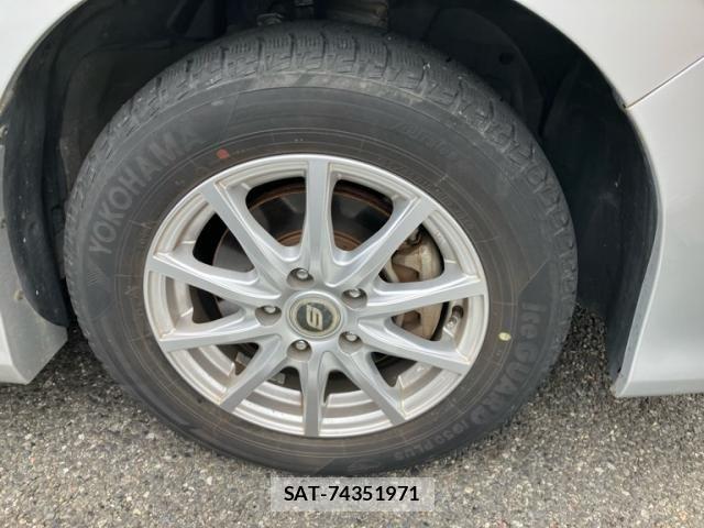 Nissan SERENA 2011-09 7359758-7
