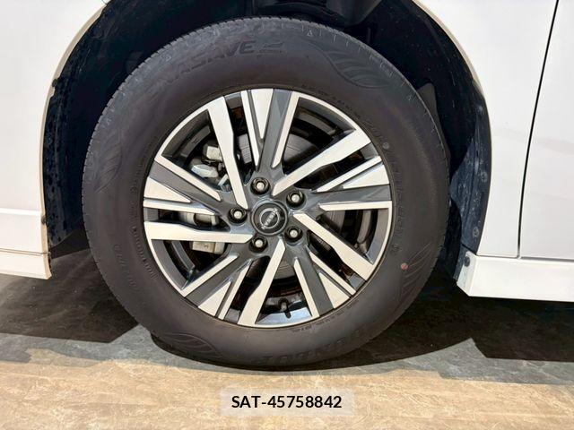 Nissan SERENA 2023-09 7359710-10