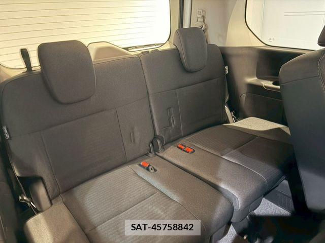 Nissan SERENA 2023-09 7359710-14