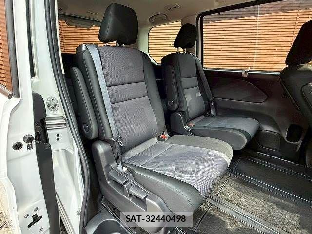 Nissan SERENA 2021-04 7359742-8