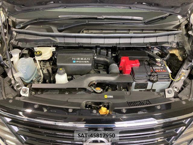 Nissan SERENA 2023-06 7359717-17