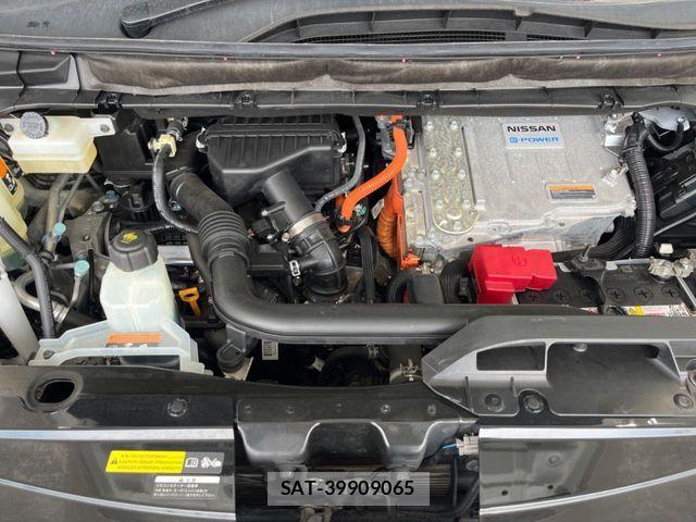Nissan SERENA 2019-09 7359730-17