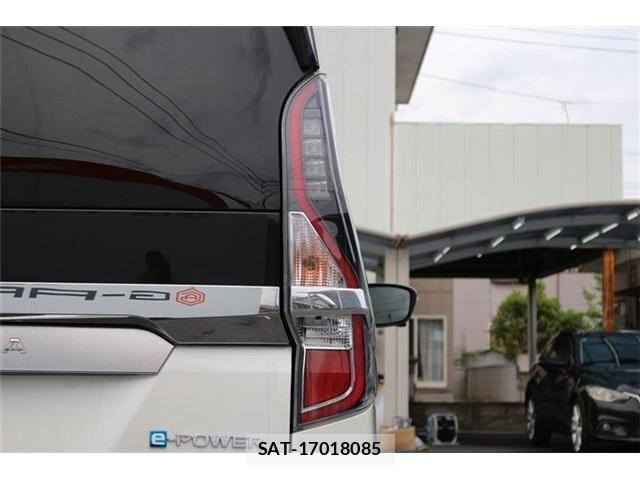 Nissan SERENA 2019-08 7359745-12
