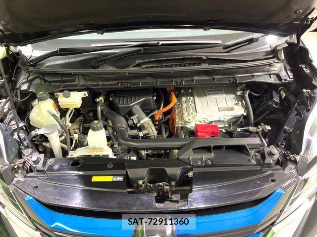 Nissan SERENA 2019-06 7359741-18